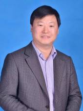 刘斌教授(1).jpg